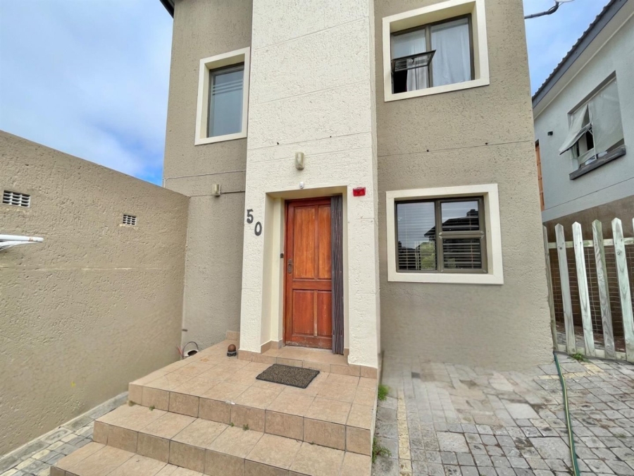 3 Bedroom Property for Sale in Island View Western Cape